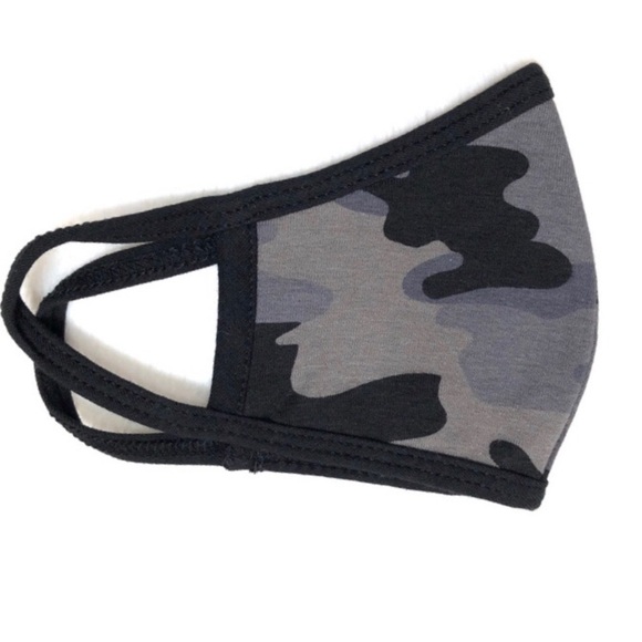 🔴 5 for $10 ONE Kids Camo Print Double Layer Cotton Face Mask - Picture 2 of 6